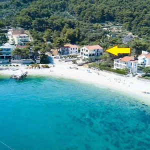 https://guesthouse-vakans.hotels-in-trogir.com